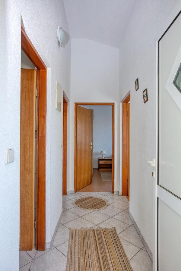Apartments With A Parking Space Zablace, Sibenik - 4219 Exterior foto