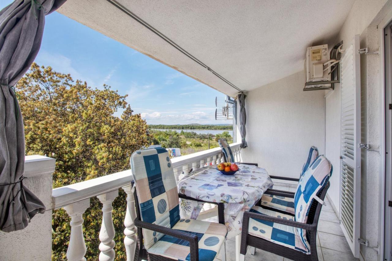 Apartments With A Parking Space Zablace, Sibenik - 4219 Exterior foto
