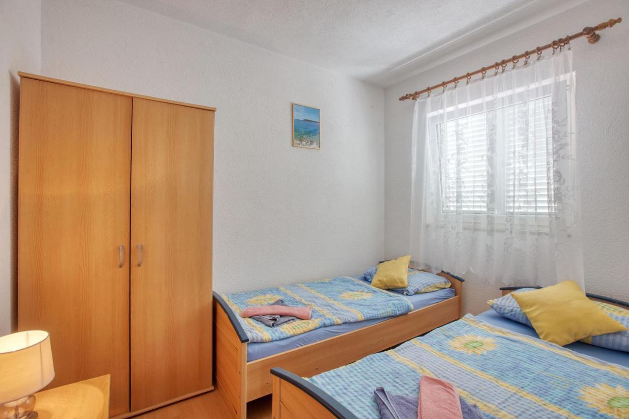 Apartments With A Parking Space Zablace, Sibenik - 4219 Exterior foto