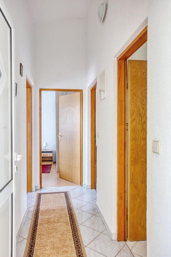 Apartments With A Parking Space Zablace, Sibenik - 4219 Exterior foto