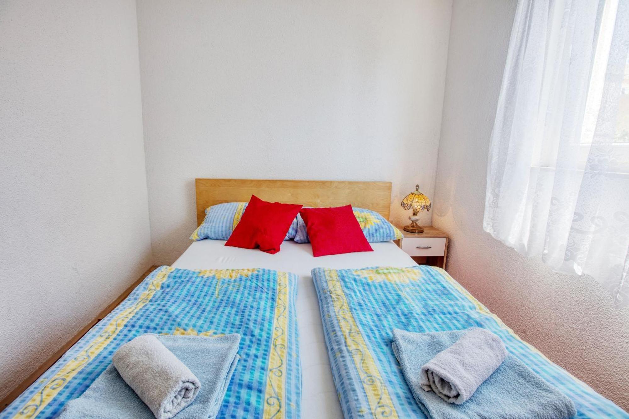 Apartments With A Parking Space Zablace, Sibenik - 4219 Habitación foto